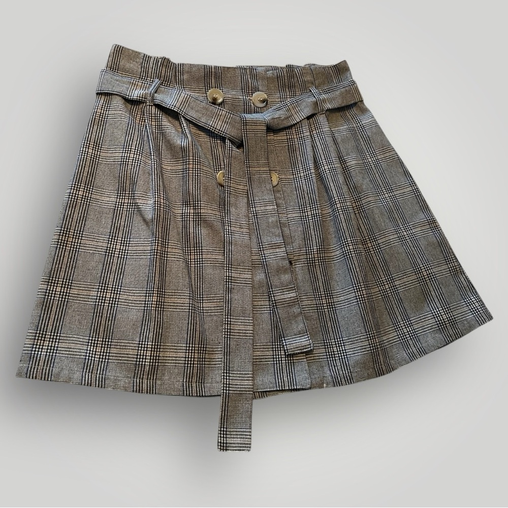 Charlotte Russe Plaid Belted Skater Skirt - Gray/Black